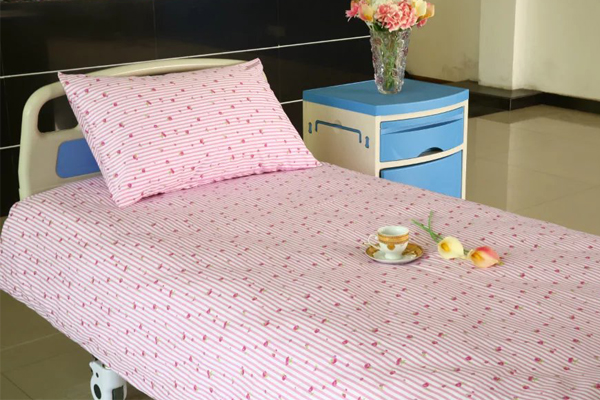 roze traka bolnički krevet list