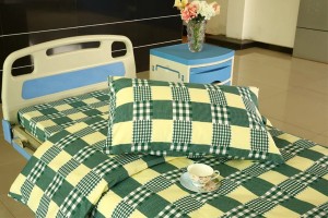 E13 Cotton Hospital Bed Linen Yellow-green Big Check