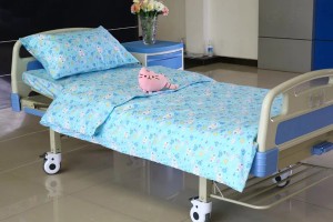 E21 Cotton Hospital Bed Linen for Paediatrics